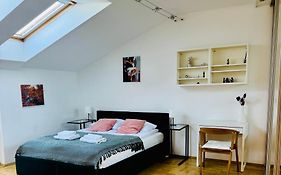 Luna Apartments